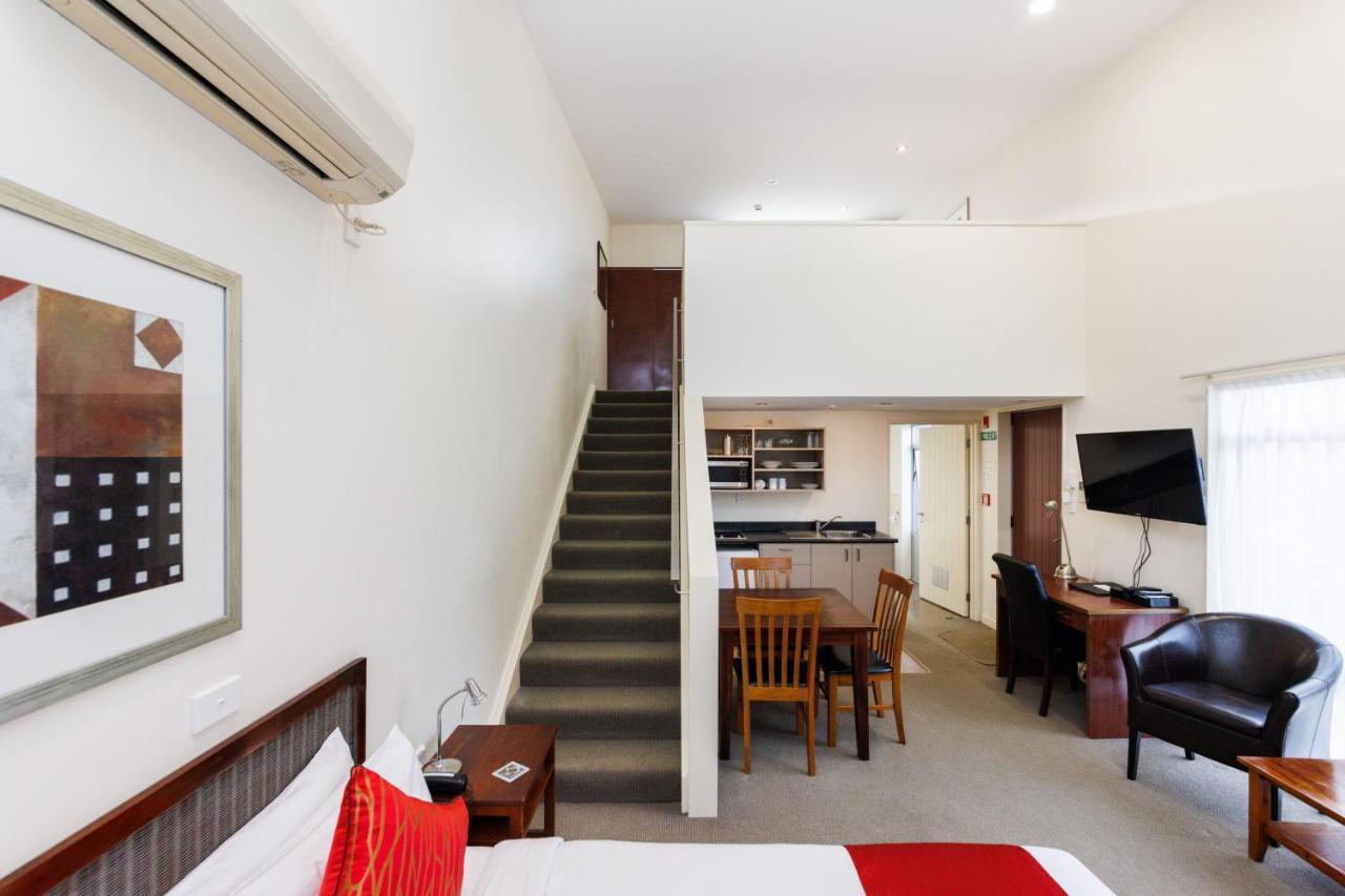 بالميرستون نورث Fitzherbert Regency Motor Lodge المظهر الخارجي الصورة