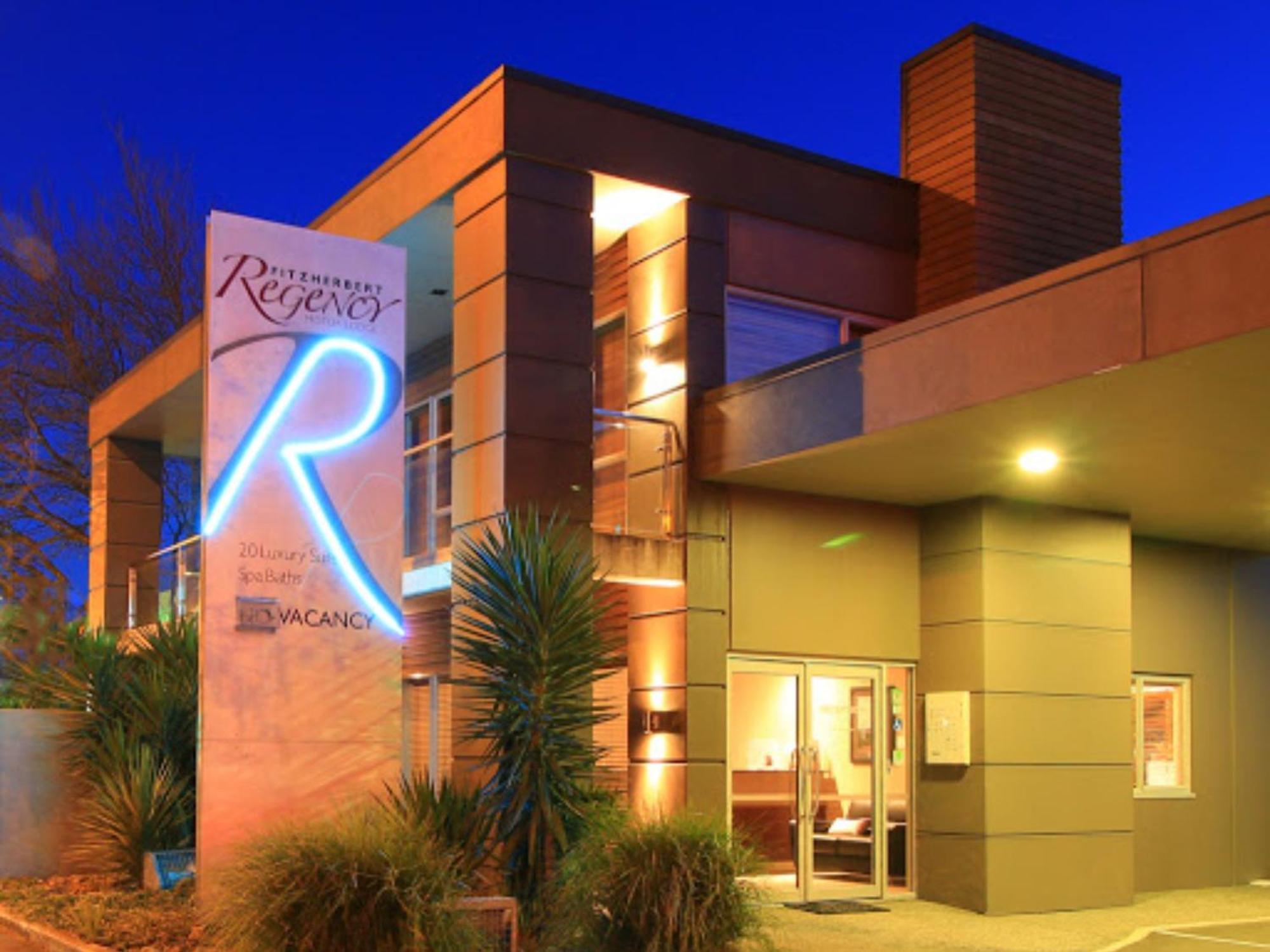 بالميرستون نورث Fitzherbert Regency Motor Lodge المظهر الخارجي الصورة
